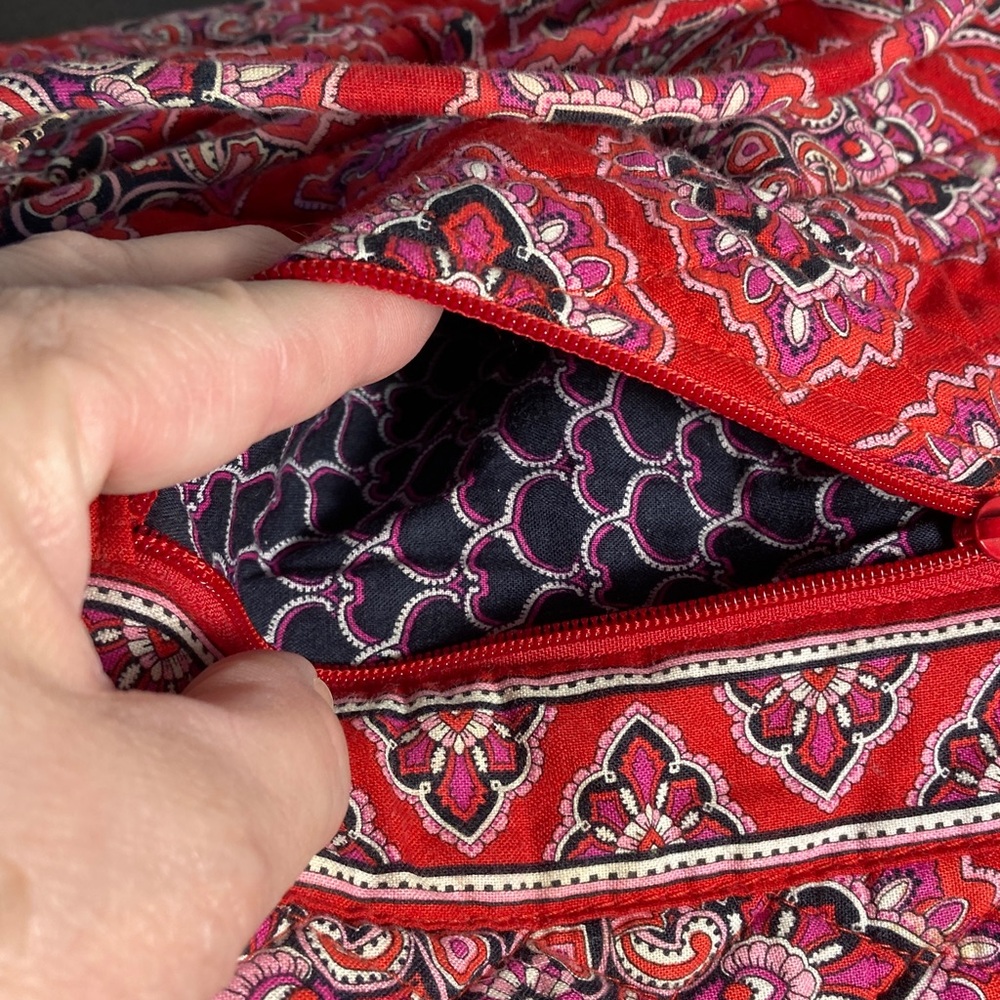 Vera Bradley Red Quilted Paisley Drawstring Tote - Picture 2 of 7